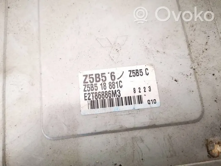 Mazda 323 Calculateur moteur ECU Z5B518881C