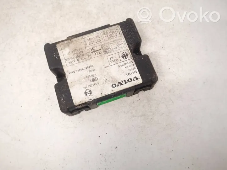 Volvo S70  V70  V70 XC Boîtier module alarme 9441323