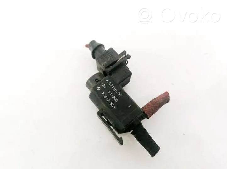 Toyota Avensis T270 Turboahtimen magneettiventtiili 70231800