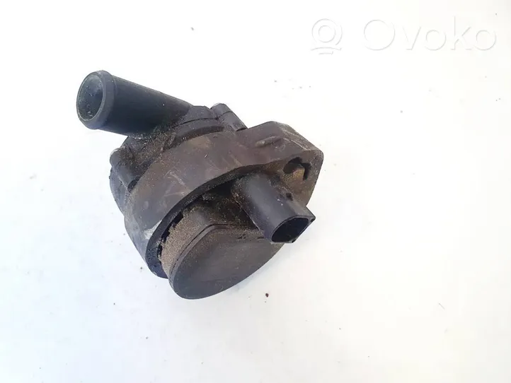 Mercedes-Benz ML W164 Pompe de circulation d'eau a2118350028