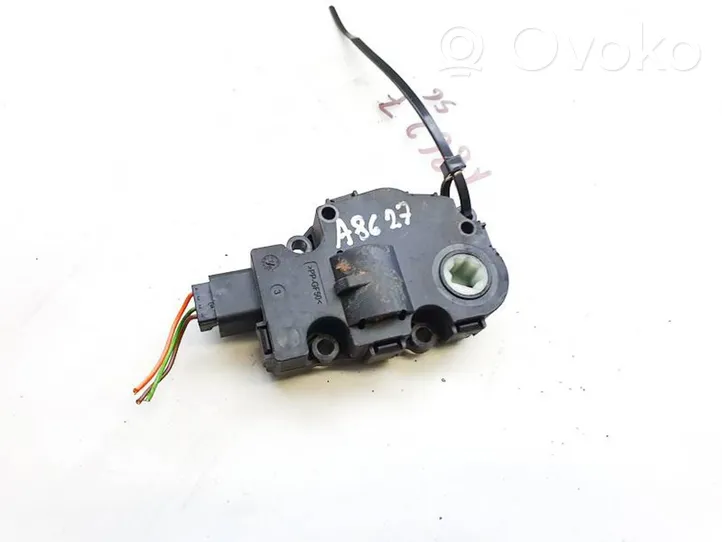 Mercedes-Benz B W245 Stellmotor Heizung Klima efb3215