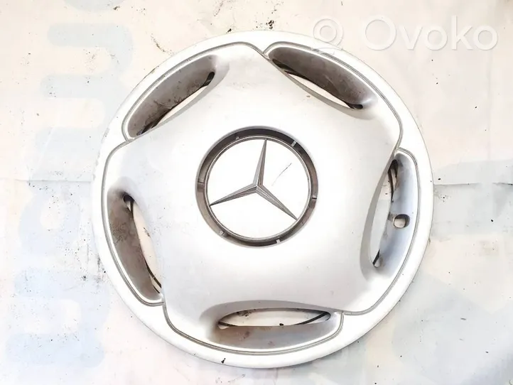 Mercedes-Benz E W210 R 15 riteņa dekoratīvais disks (-i) a2104010124