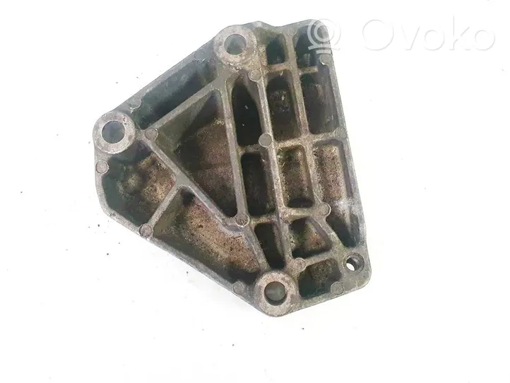 Opel Meriva A Engine mounting bracket 90529603