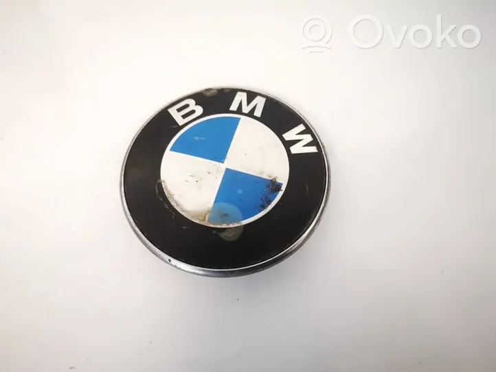 BMW 5 E39 Logo, emblème, badge 51148203864