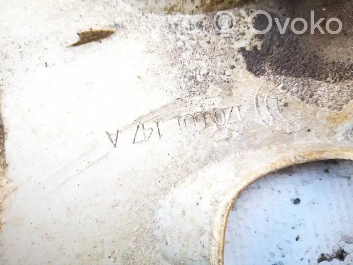 Skoda Octavia Mk1 (1U) R15-pölykapseli 1z0601147a