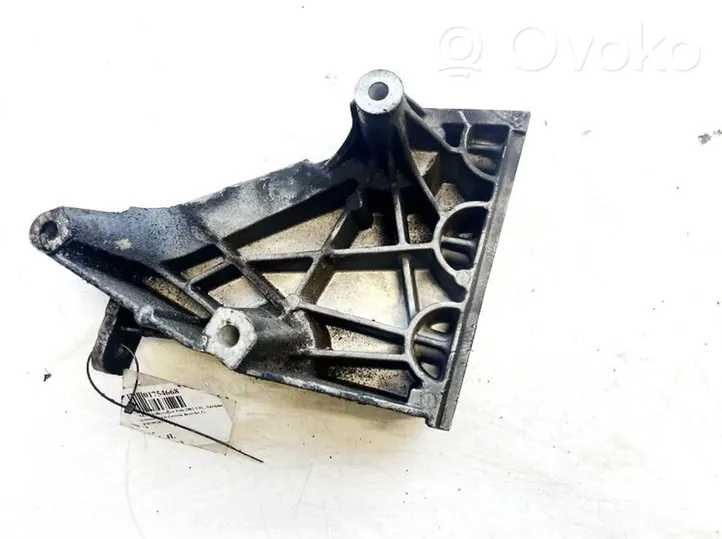 Volkswagen Polo Support, suspension du moteur 038199207AJ