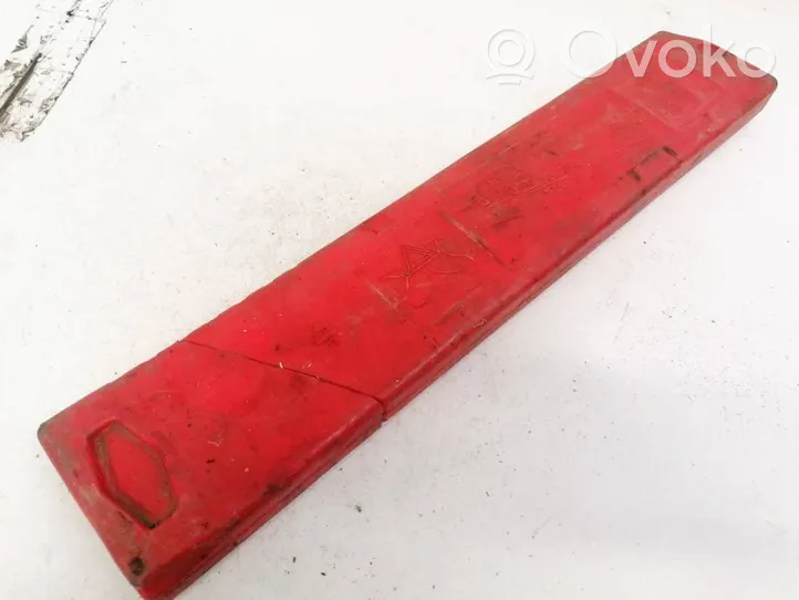 Subaru Forester SF Triangle d'avertissement E1727R03276