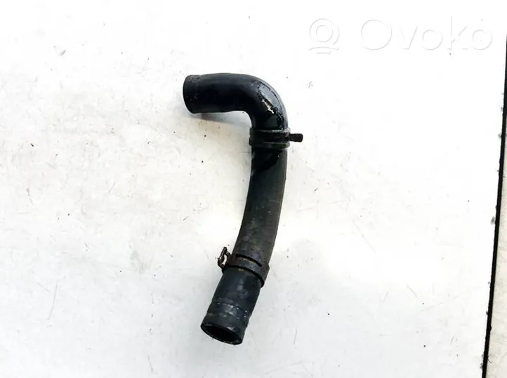 Volkswagen Jetta III Tubo flessibile del liquido di raffreddamento del motore 037122058