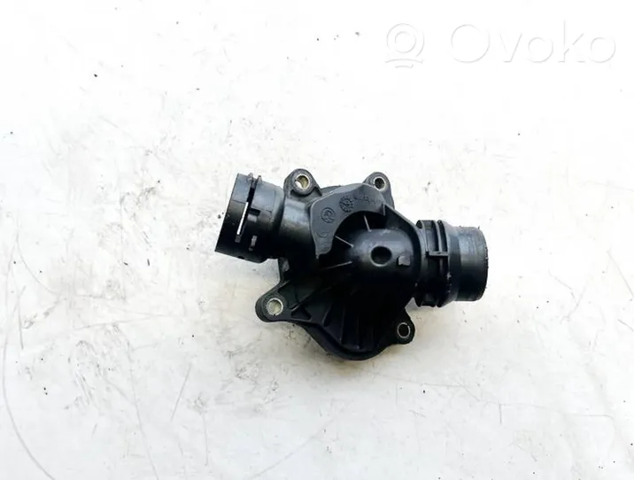 BMW X5 E53 Tuyau de liquide de refroidissement moteur 162837