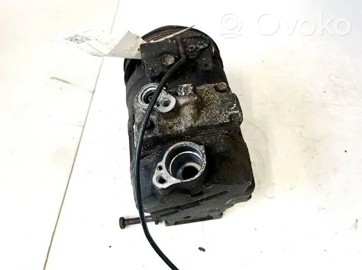 Audi A4 S4 B5 8D Compressore aria condizionata (A/C) (pompa) 