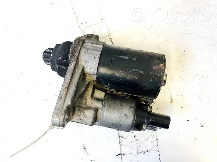 Volkswagen Cross Polo Starter motor 02T911023R