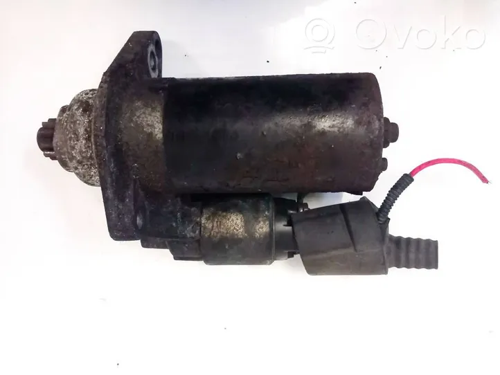 Volkswagen PASSAT B6 Starter motor 1005831311