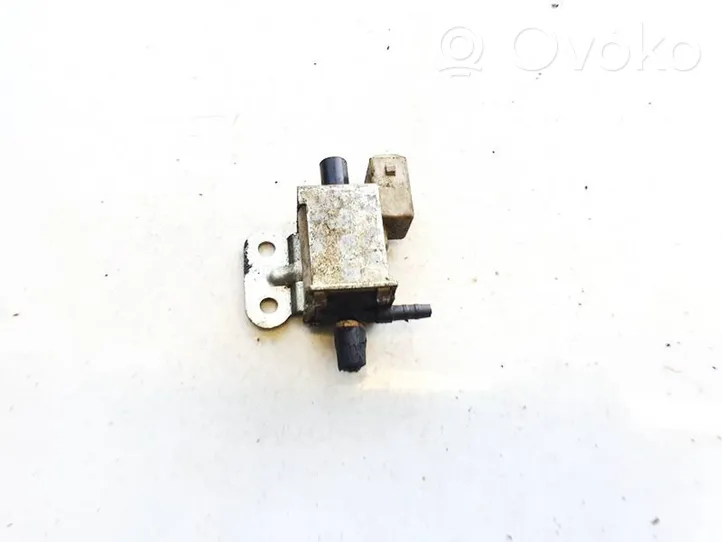 Volvo S40, V40 Solenoidinis vožtuvas 72159302