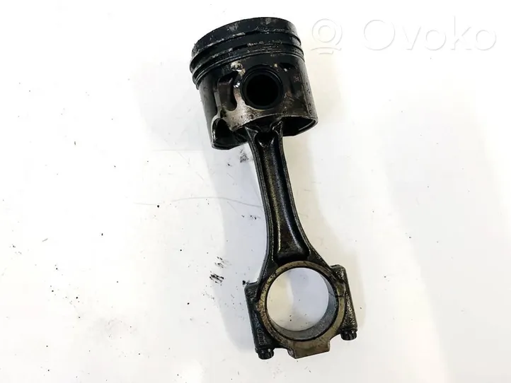 Volkswagen Golf Plus Piston avec bielle 0386