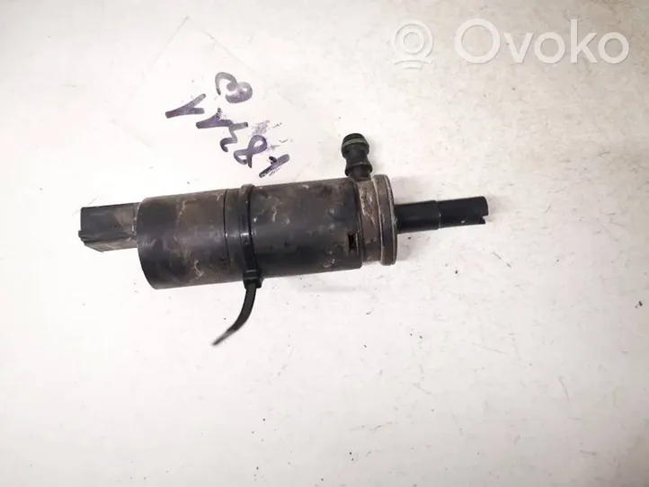 BMW 5 E39 Headlight washer pump 67128377613