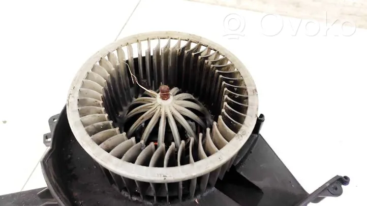 Volkswagen Polo IV 9N3 Heater fan/blower 6Q1819015G