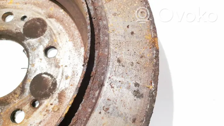 Honda CR-V Rear brake disc neventiliuojamas