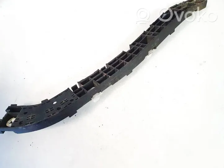 Honda CR-V Rear bumper mounting bracket 2m5