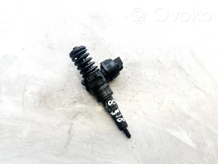 Volkswagen Transporter - Caravelle T5 Injecteur de carburant 038130073b