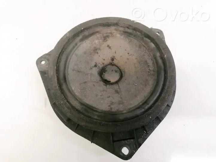 Toyota Corolla Verso E121 Głośnik drzwi przednich 8616068090