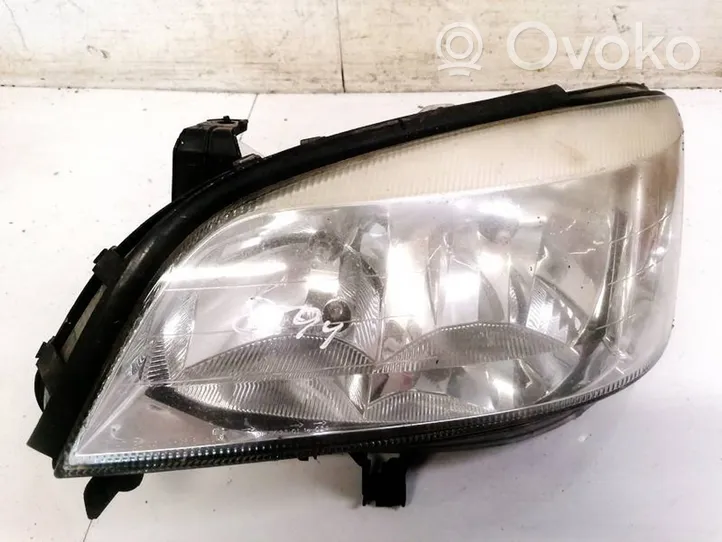 Opel Zafira A Faro/fanale 90582021