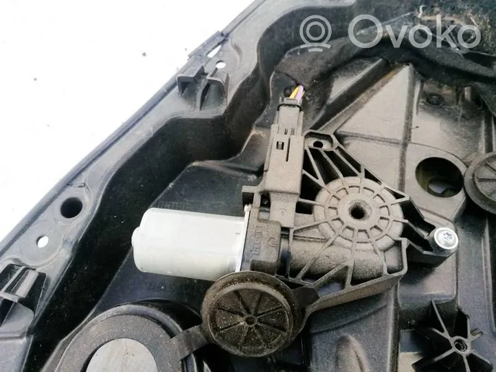 Volvo V40 Takaoven ikkunan nostomoottori 