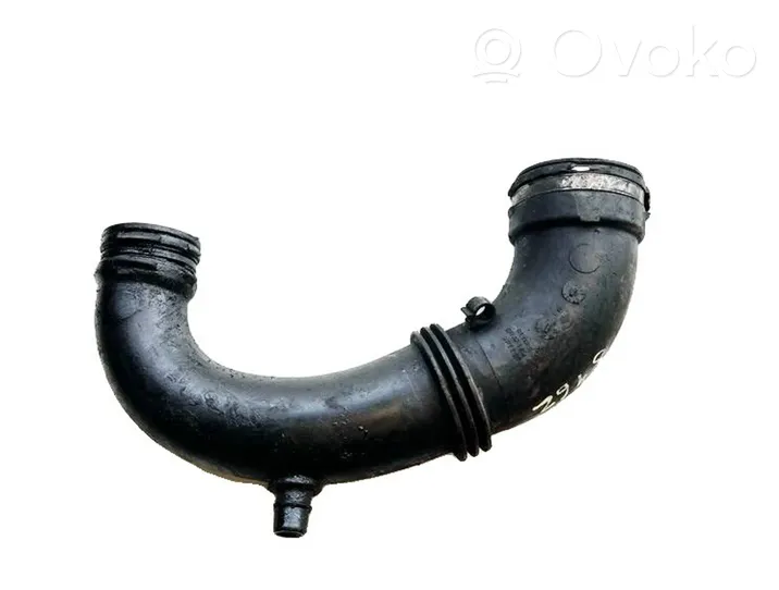 Opel Vivaro Air intake hose/pipe 