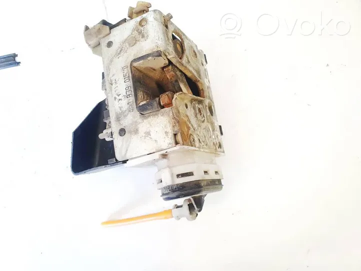 Audi A6 S6 C4 4A Etuoven lukko 4a0185