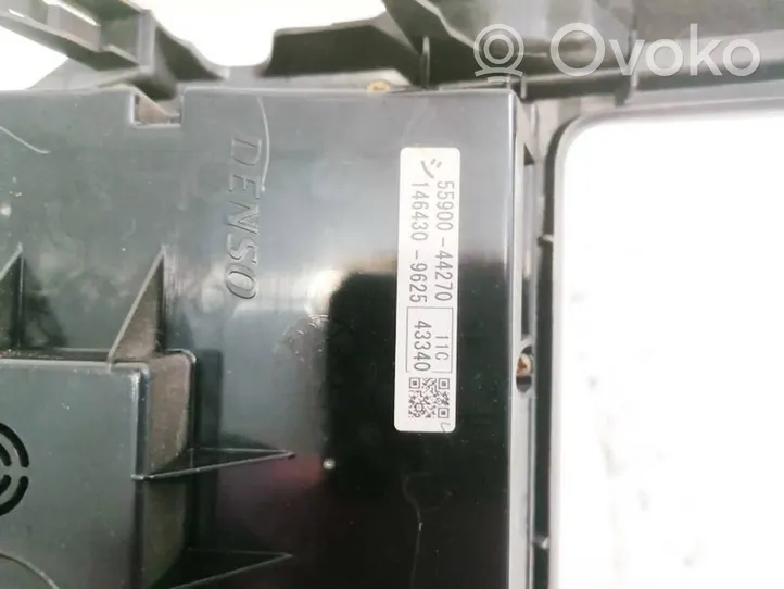 Toyota Avensis Verso Panel klimatyzacji 5590044270