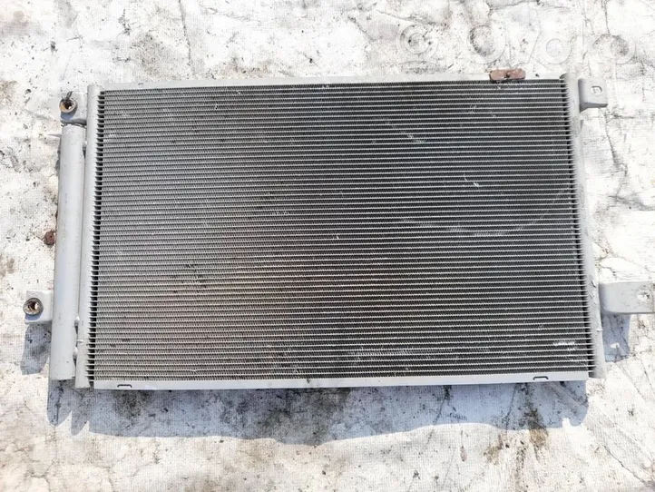 Toyota Avensis T250 Radiateur condenseur de climatisation 