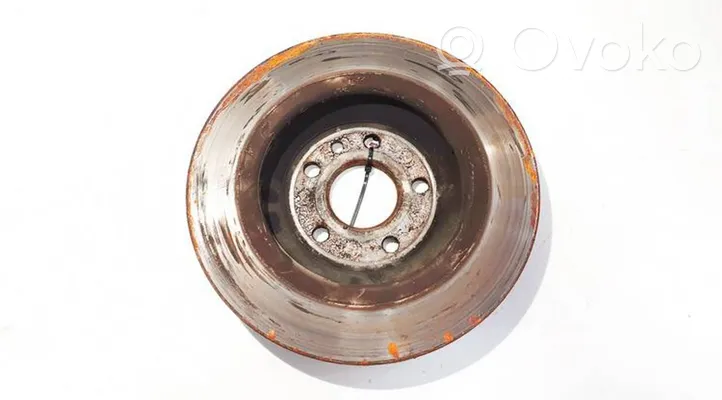 Volvo V70 Rear brake disc neventiliuojamas