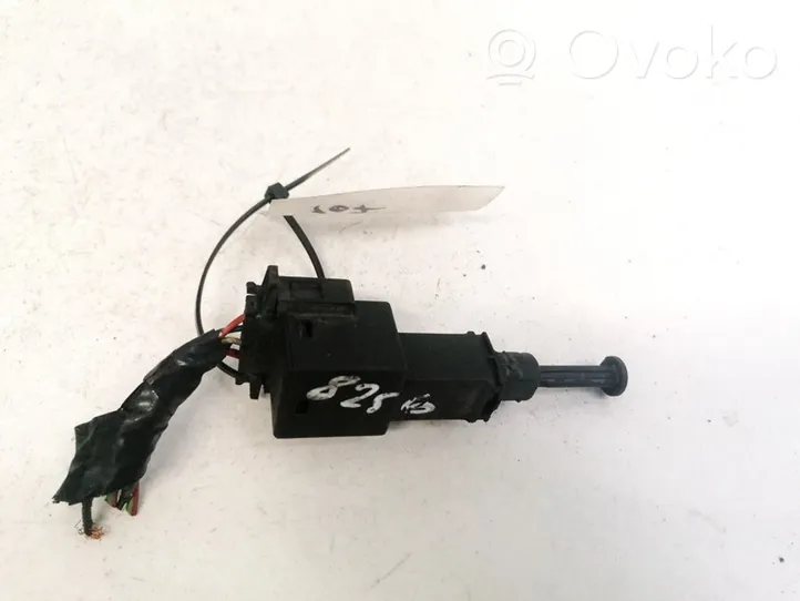 Volkswagen Touran I Brake pedal sensor switch 