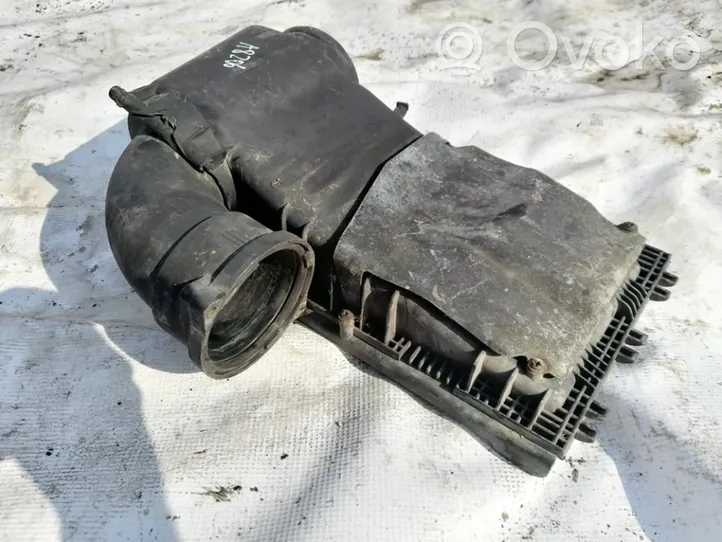 Volkswagen Touareg I Scatola del filtro dell’aria 7l6129607j