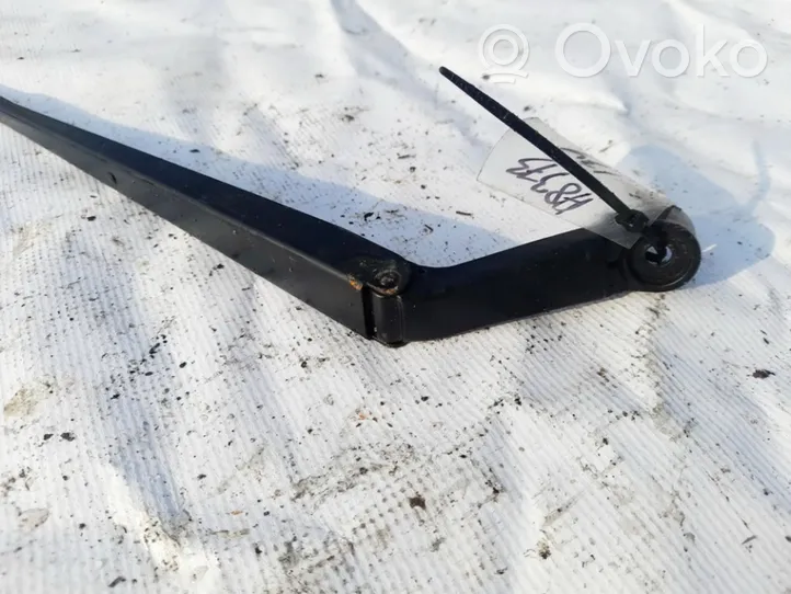 Toyota Avensis T250 Front wiper blade arm 6598nwb