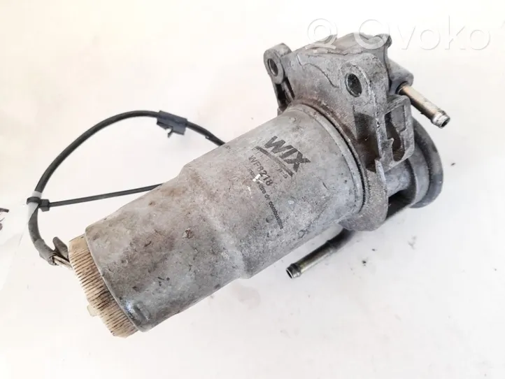 Toyota Avensis T250 Filtro carburante wf8218