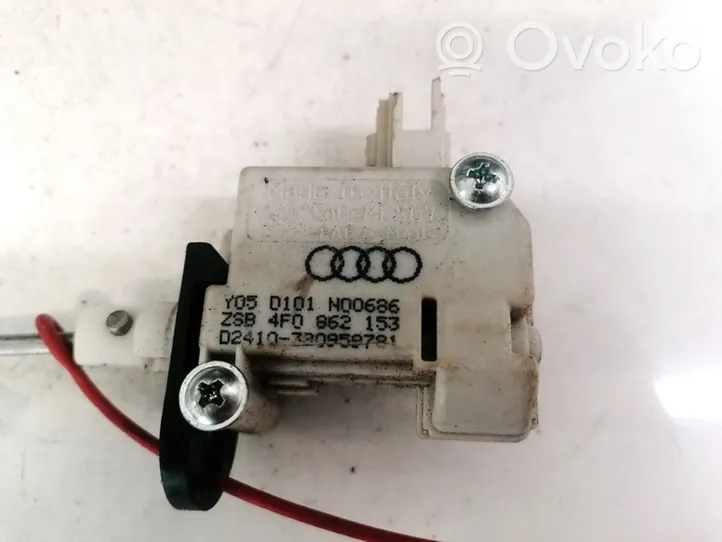 Audi A6 S6 C6 4F Keskuslukituksen moottori 4F0862153