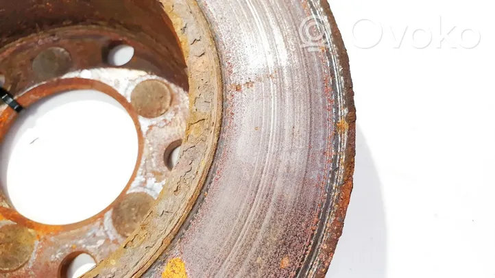 Volkswagen PASSAT B5.5 Rear brake disc neventiliuojamas