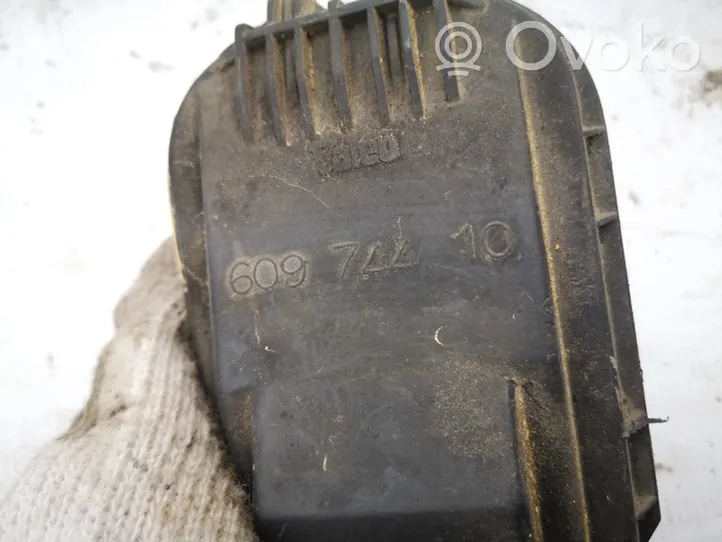 Citroen Xantia Cache-poussière de phare avant 60974410