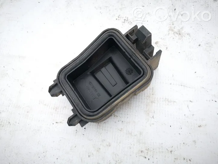 Fiat Stilo Osłona żarówki lampy przedniej 40791749sx