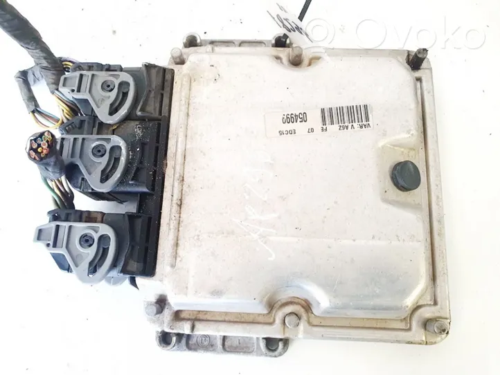 Fiat Ulysse Calculateur moteur ECU 0281011522