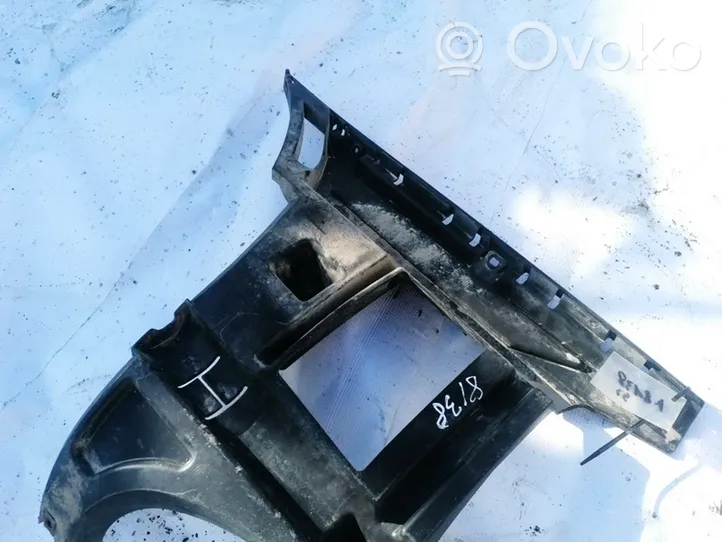 Volvo V70 Staffa di rinforzo montaggio del paraurti posteriore 08693382