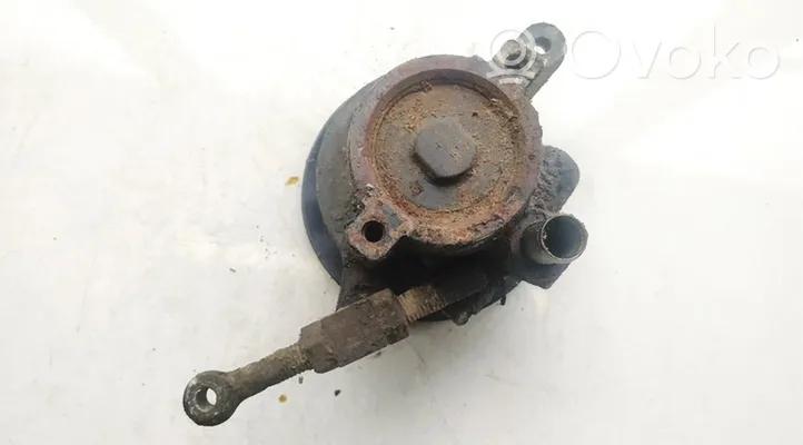 Opel Frontera A Power steering pump 