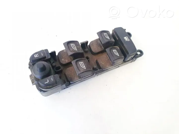 Volvo V70 Interruptor del elevalunas eléctrico 30773269