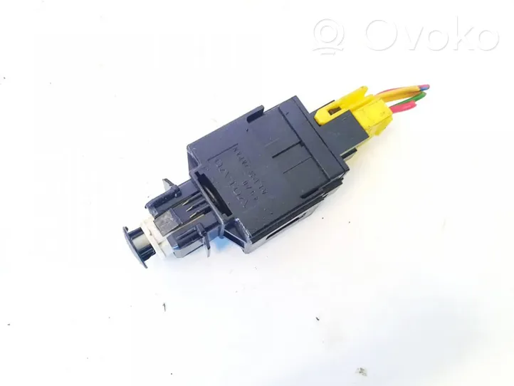 Volvo C70 Brake pedal sensor switch 9128577