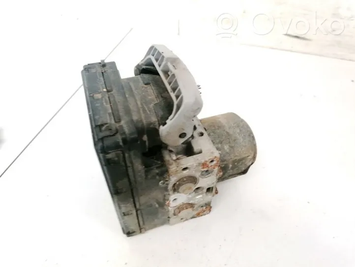 Toyota Corolla Verso E121 ABS-pumppu 4451013070