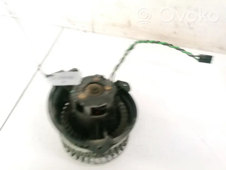 Chrysler 300M Heater fan/blower 