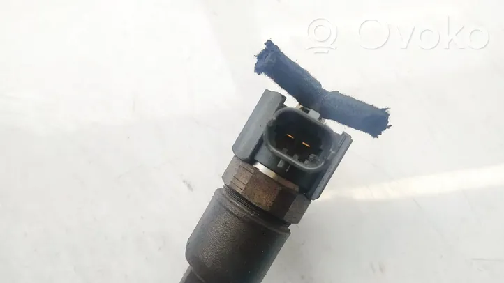 Hyundai i30 Inyector de combustible 0445110320