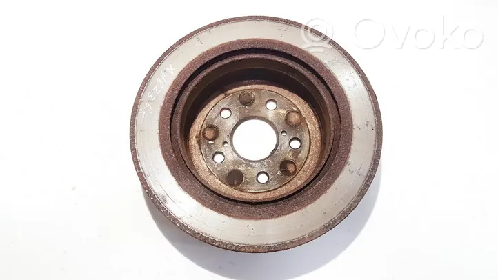 Lexus IS 220D-250-350 Rear brake disc ventiliuojamas