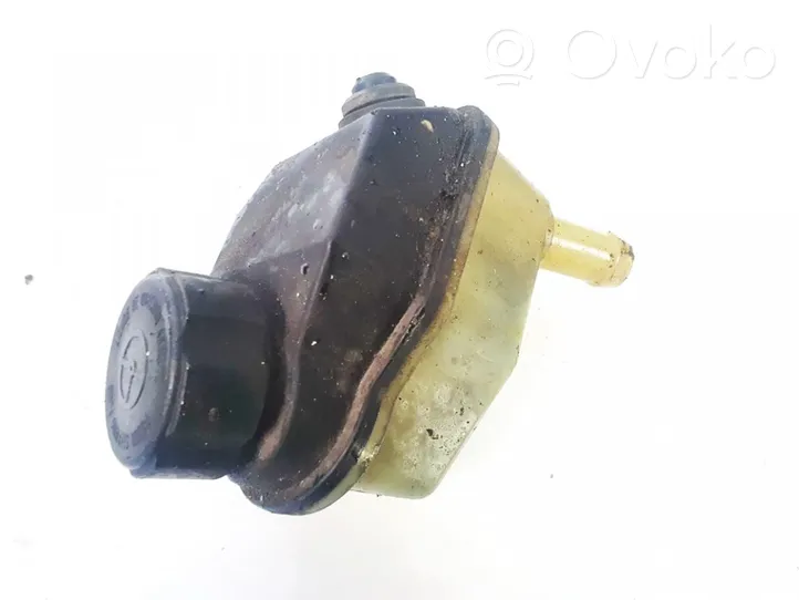 Volvo V50 Réservoir de liquide de direction assistée 4n513531dc