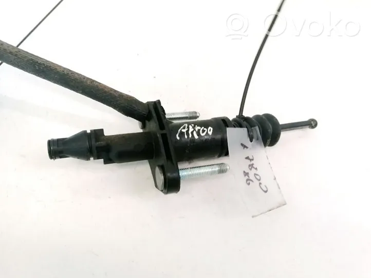 Opel Vectra C Clutch master cylinder 24412670